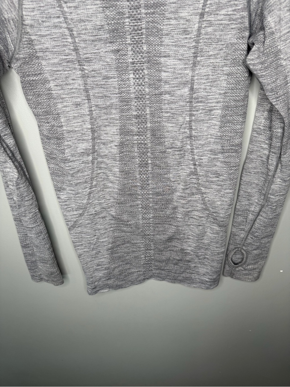 Lululemon Swiftly Tech Long Sleeve - Picture 7 of 10